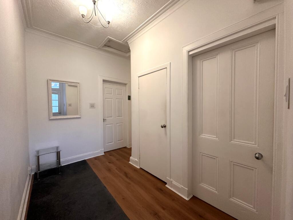 Apartment in Motherwell, North Lanarkshire - View 4