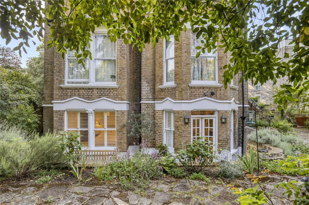 Main image of property: Kew Gardens Road, Kew, Surrey, TW9