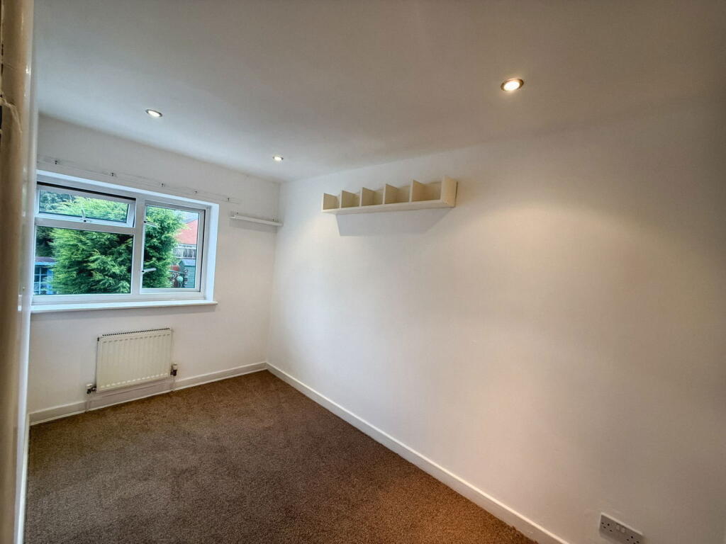 Additional image 12 of FIVE-bedroom semi-detached with self-contained ONE-bedroom annexe, Birchfield Close, Halesowen, B63 4LJ