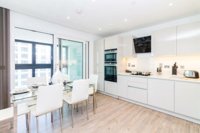 3 bedroom flat for rent