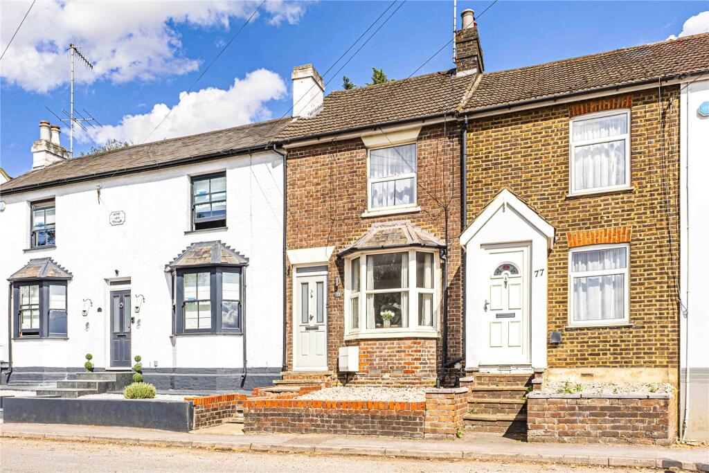 House in Three Rivers, Primrosehill, Abbots Langley