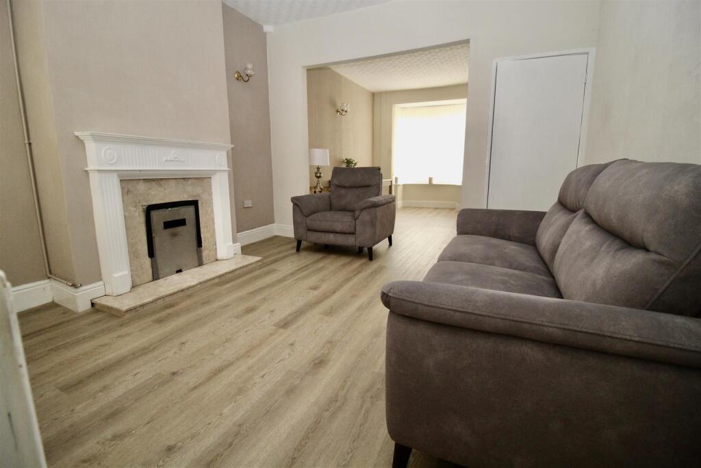 House in Birmingham, West Midlands - View 3