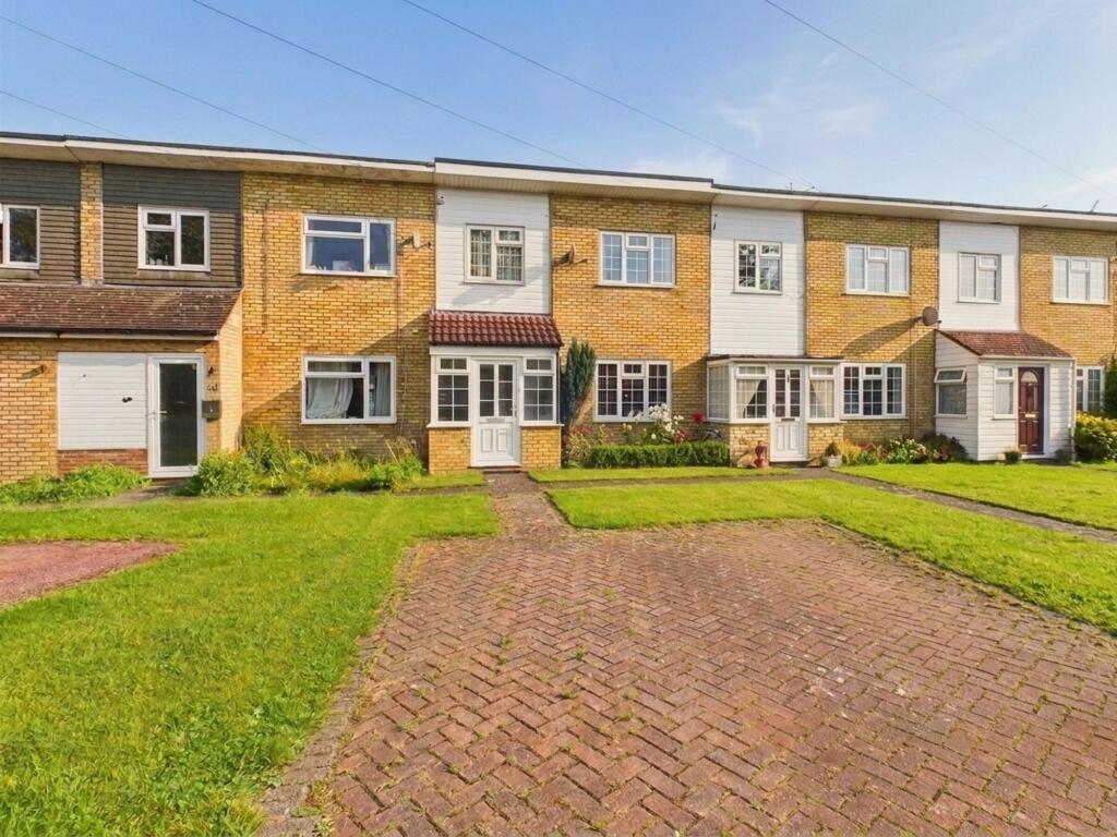 Main image of property: Dolphin Place, Aylesbury, HP21
