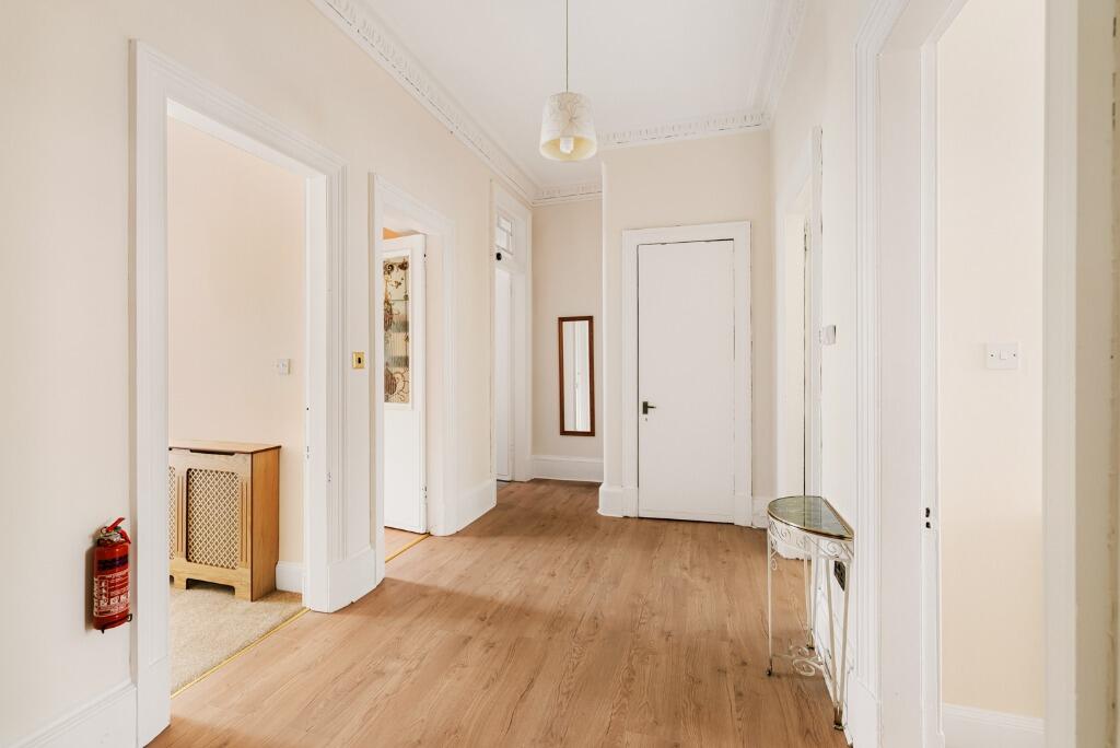 Apartment in Glasgow, Partickhill, Partick - View 4