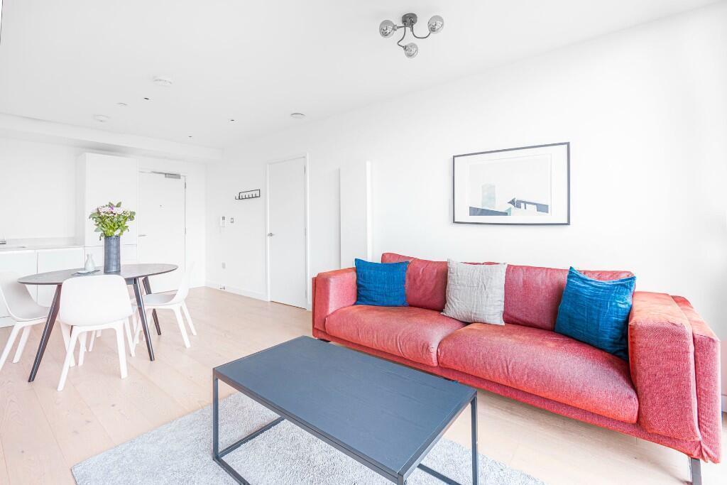 Main image of property: Highgate Hill, London, N19