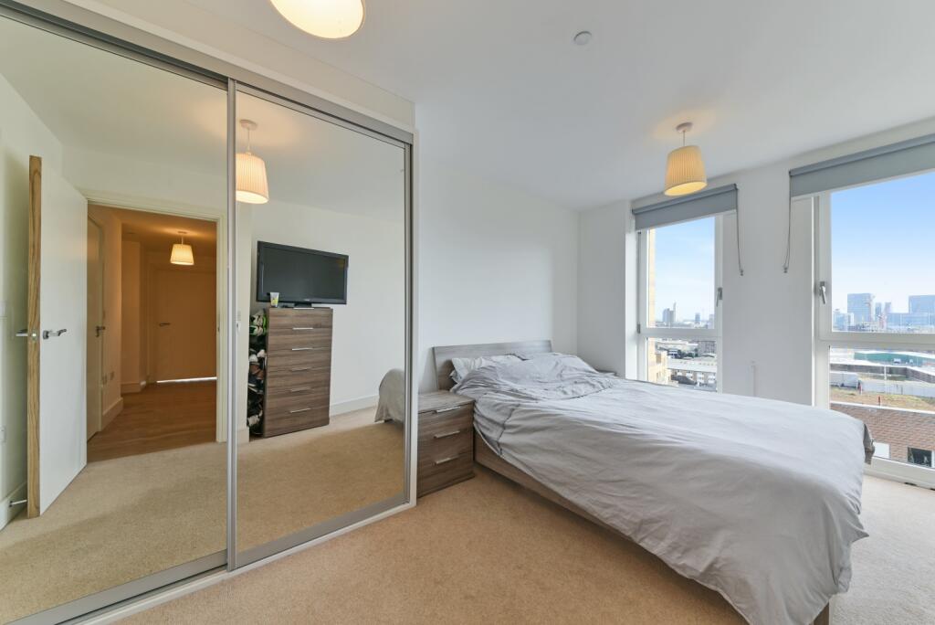 Apartment in London - View 4
