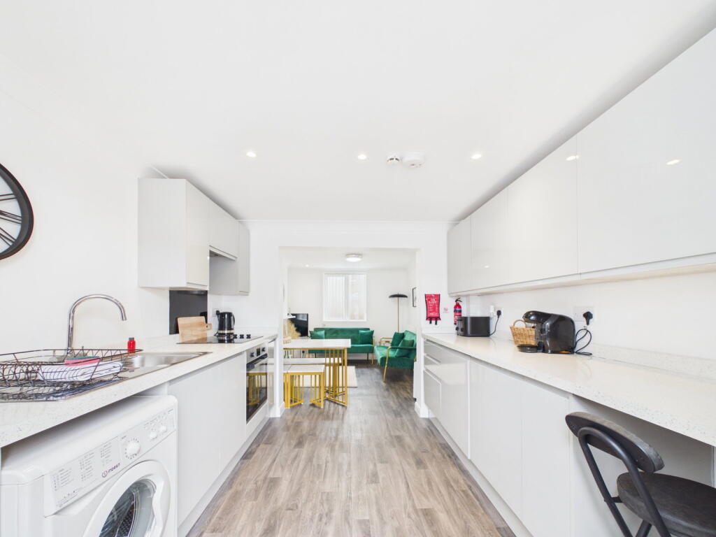 Apartment in Dover, Walmer - View 3