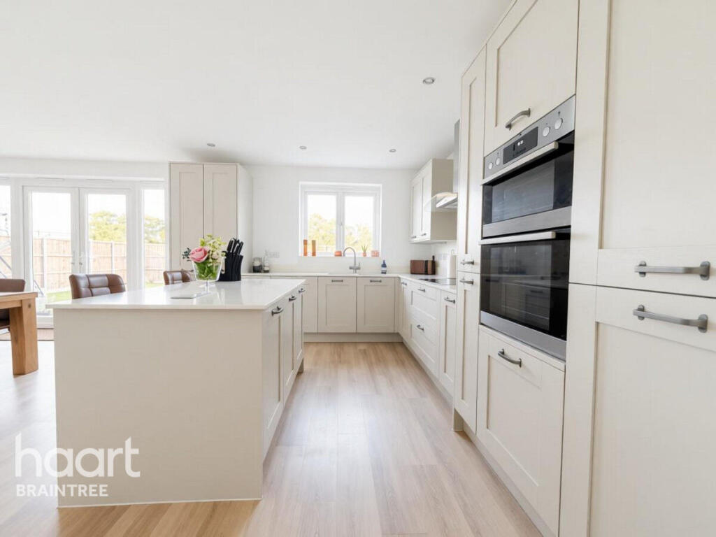 4-bed detached on Monarch Avenue, Braintree, £700,000