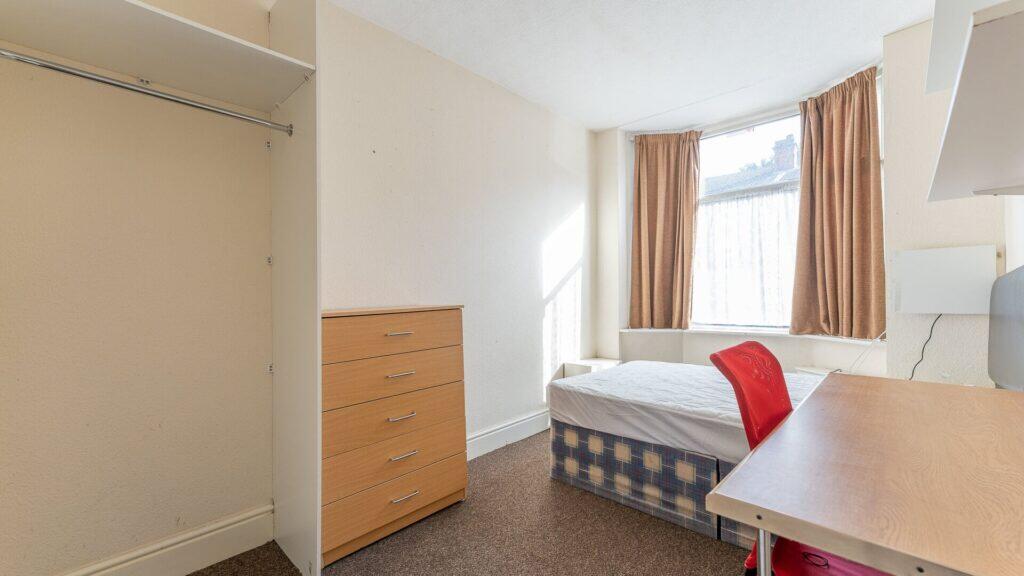 House in Birmingham - View 5
