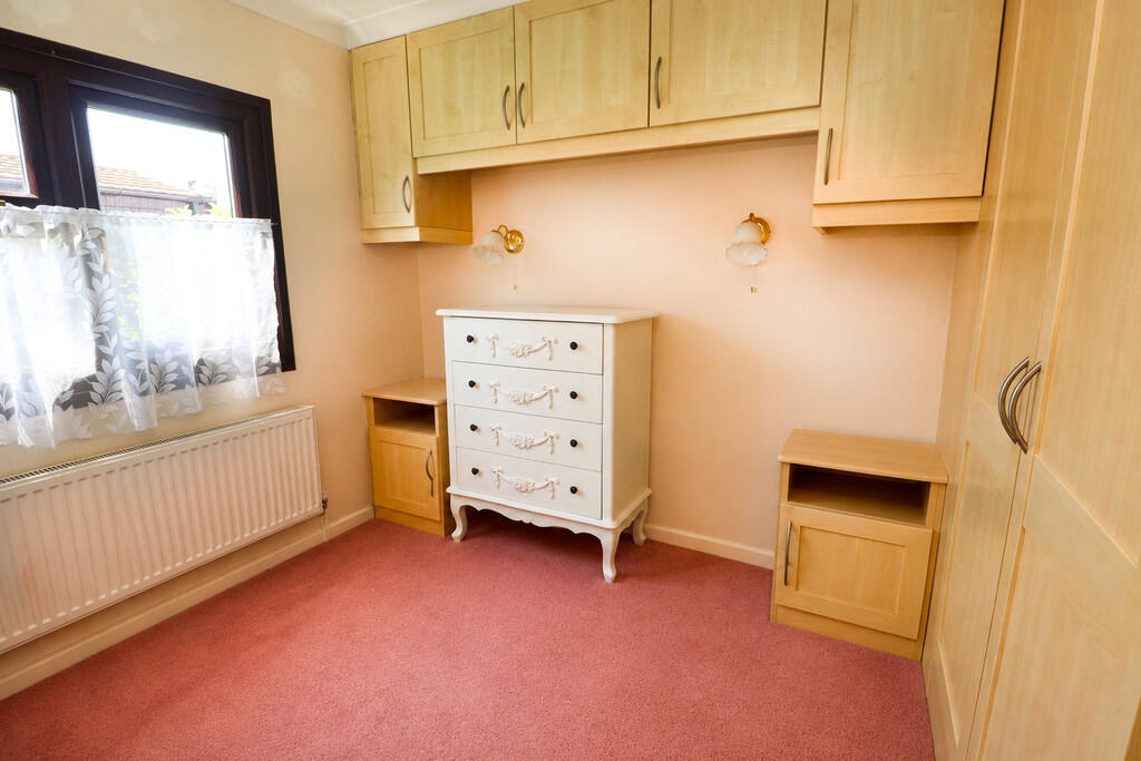 House in West Lindsey, Torksey CP - More
