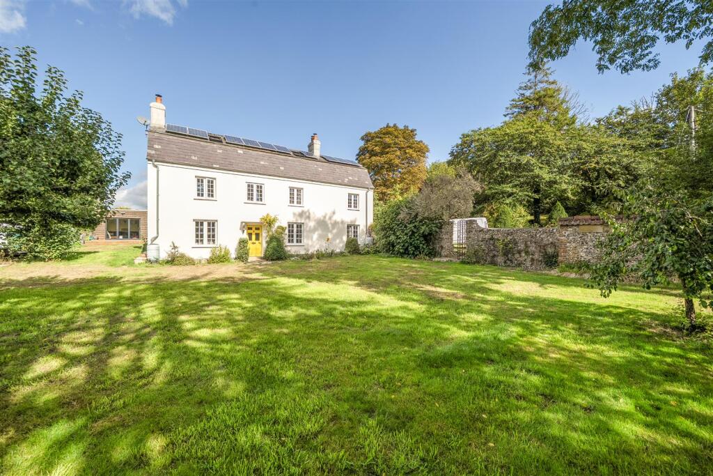 Main image of property: Piddletrenthide, Dorchester