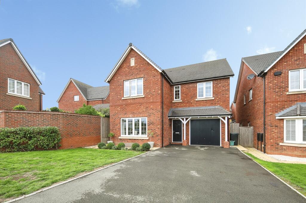 Main image of property: Green Leek Lane, Burton Green, Kenilworth