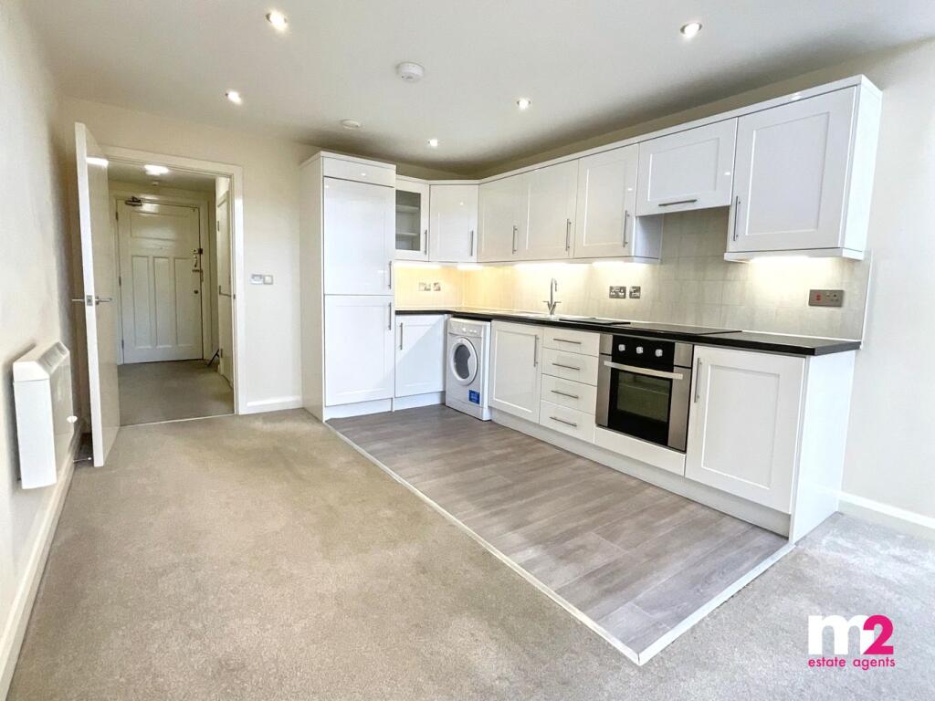 Apartment in Newport, Victoria - More