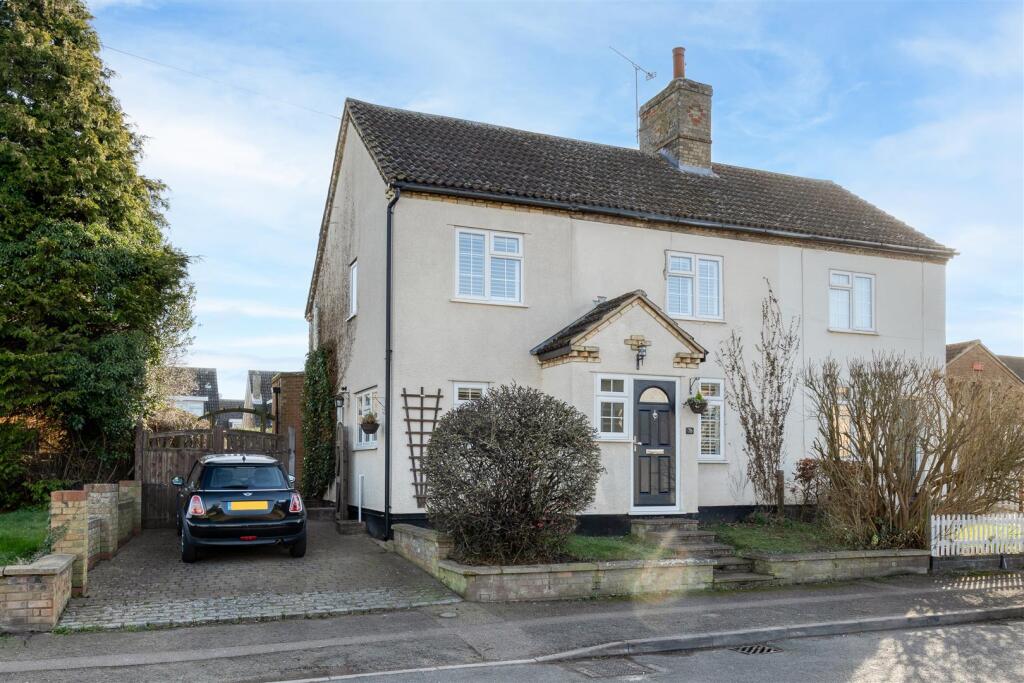 Main image of property: Regent Street, Stotfold, SG5 4DZ