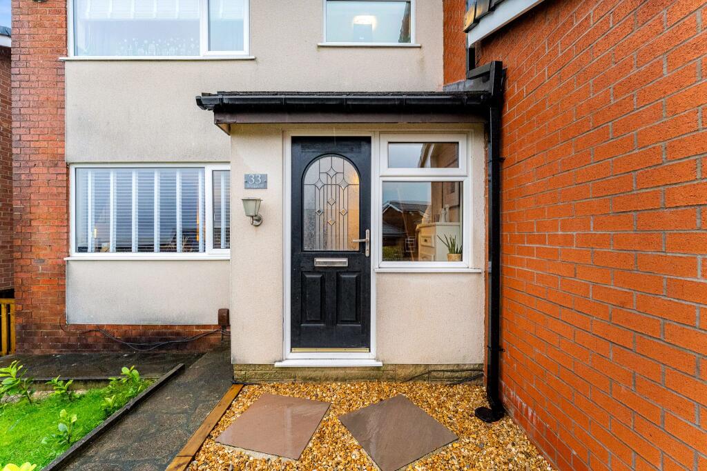 33, Horseshoe Lane, Bolton, BL7 photo 2