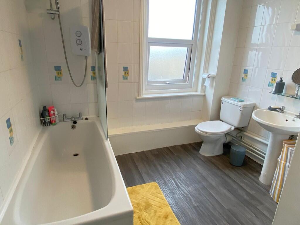Apartment in Colchester - More