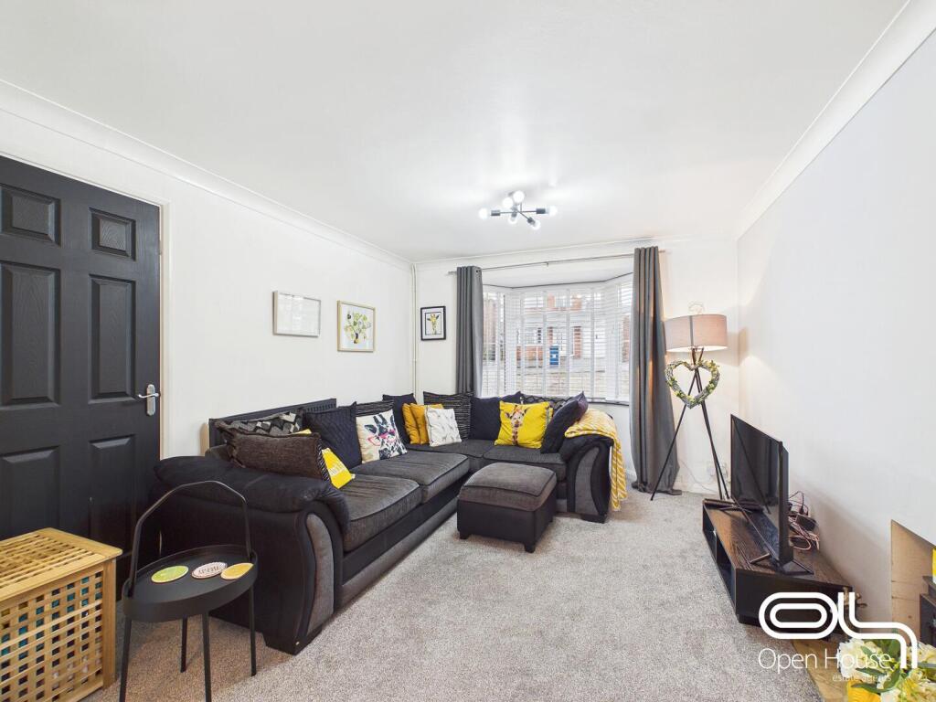 Longhurst Drive, Stafford photo 2