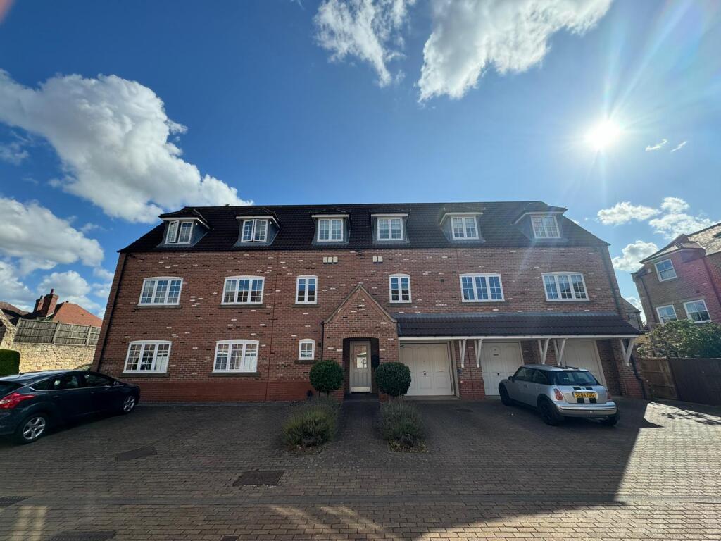 Main image of property: Falcon Court, Dinnington, SHEFFIELD