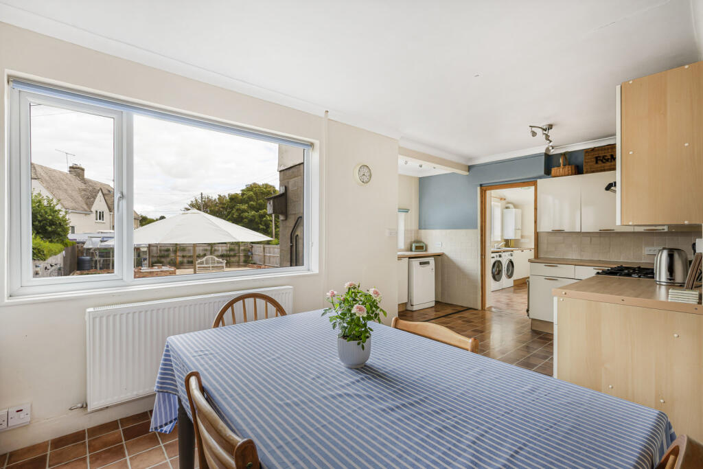 House in Cotswold, Stratton, Cirencester - View 5