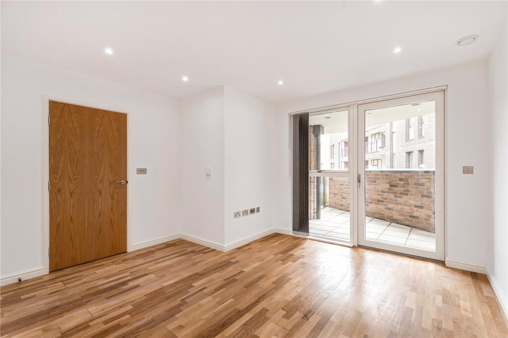 Apartment in London - View 2