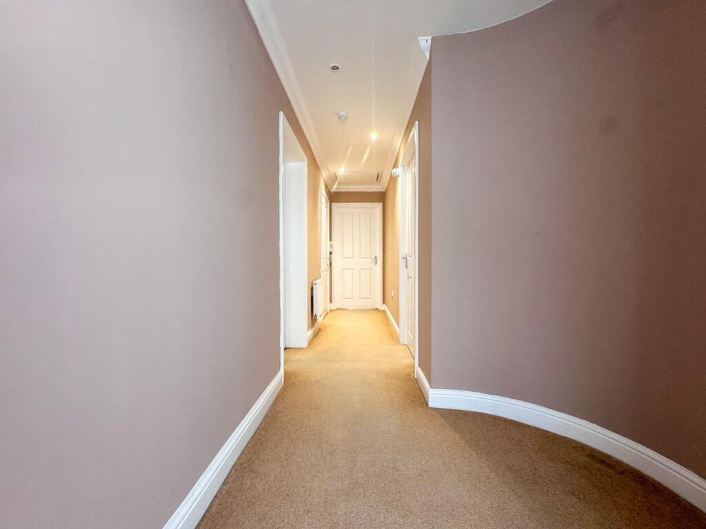 Apartment in Bristol, Repton Grange, Brentry - More
