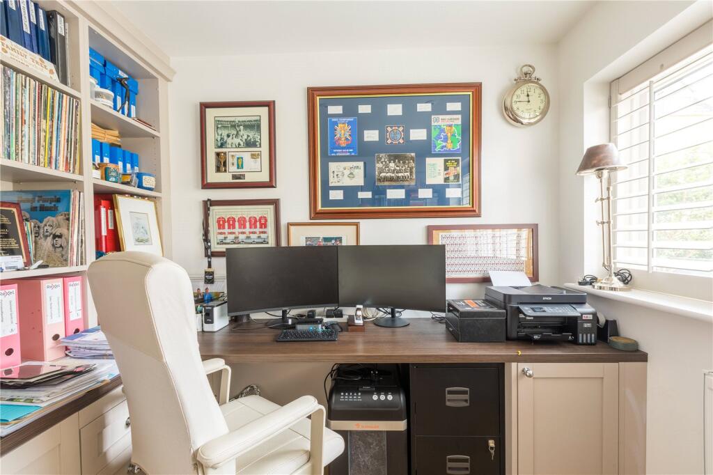 Additional image 10 of Five Bedroom Detached House in Butleigh