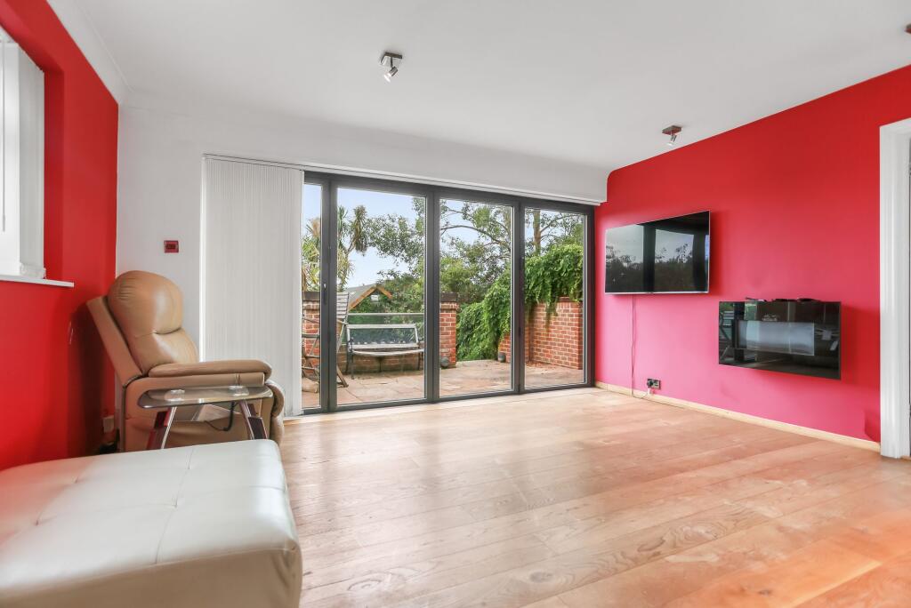 House in Brighton - View 2