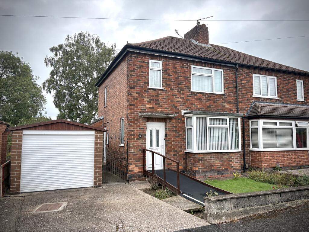 Main image of property: 14 Lodge Way, Mickleover, Derby DE3 9BE
