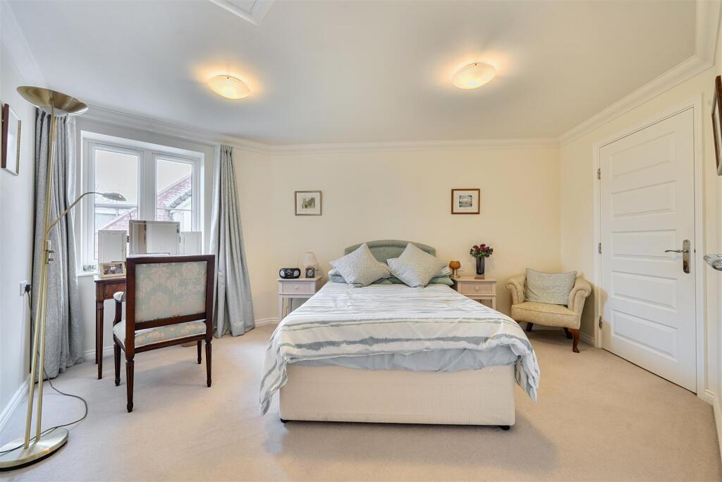 Additional image 8 of Eleanor Lodge, Knowle