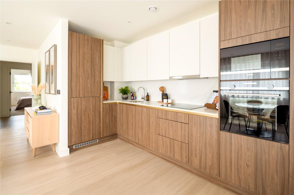 Apartment in Sidcup, Halfway Street, Blackfen - View 5