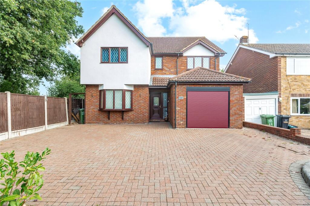 Main image of property: Grange Avenue, Wickford, Essex, SS12