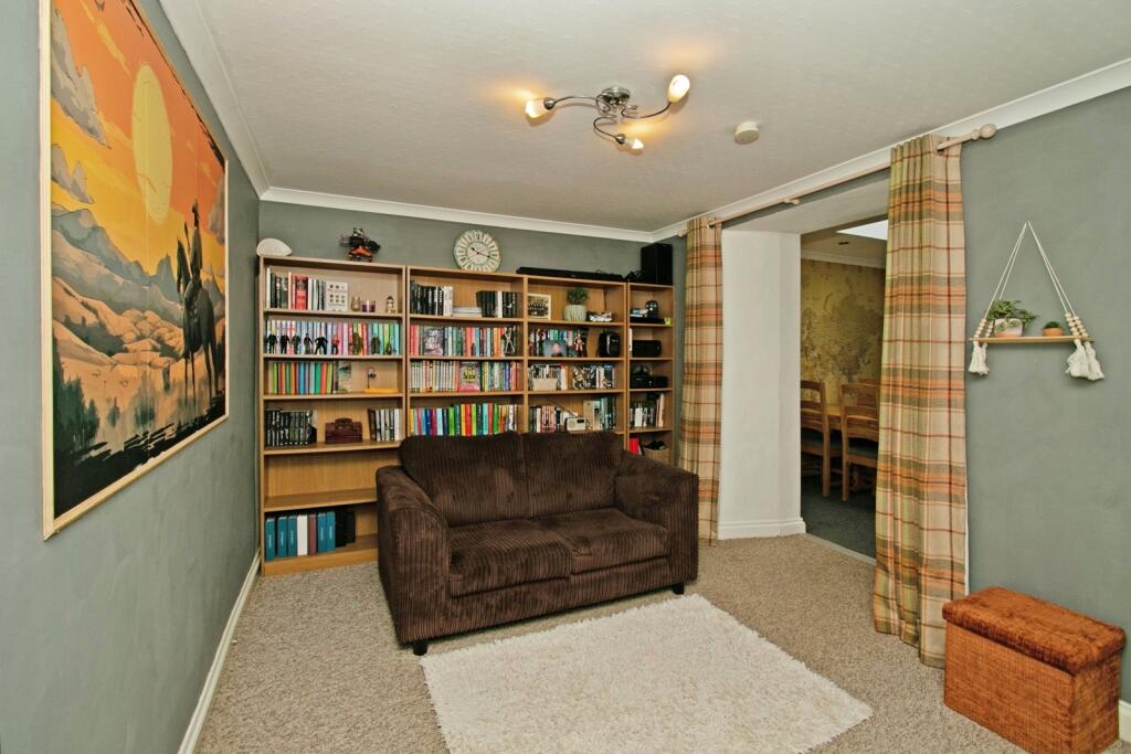 House in Truro - View 5