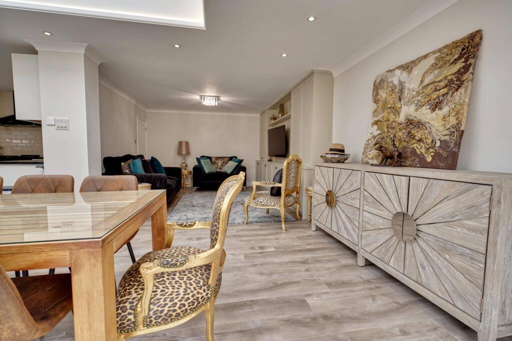 House in East Hertfordshire, Sawbridgeworth - More