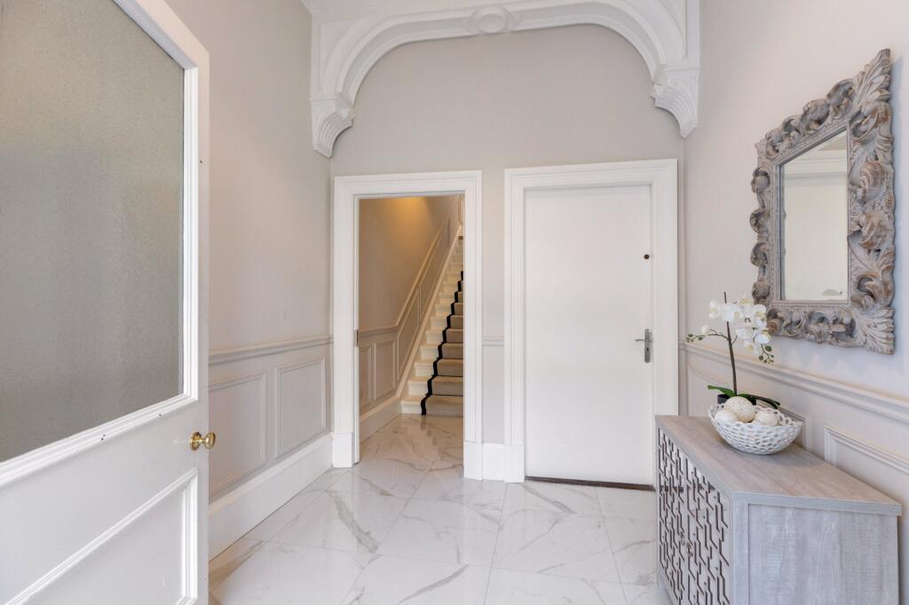 Apartment in Glasgow - More