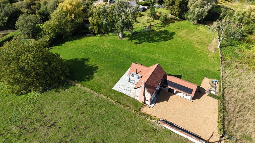 Chapel Lane, Bishopstone, Salisbury, Wiltshire, SP5 photo 2