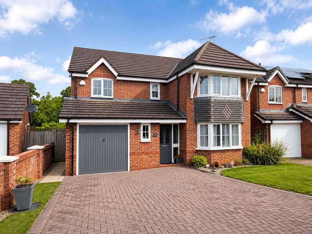 Main image of property: Wilmhurst Road, Warwick