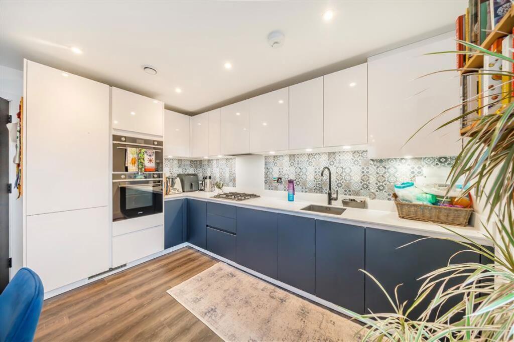 Apartment in London, Bankside, Southwark - View 4
