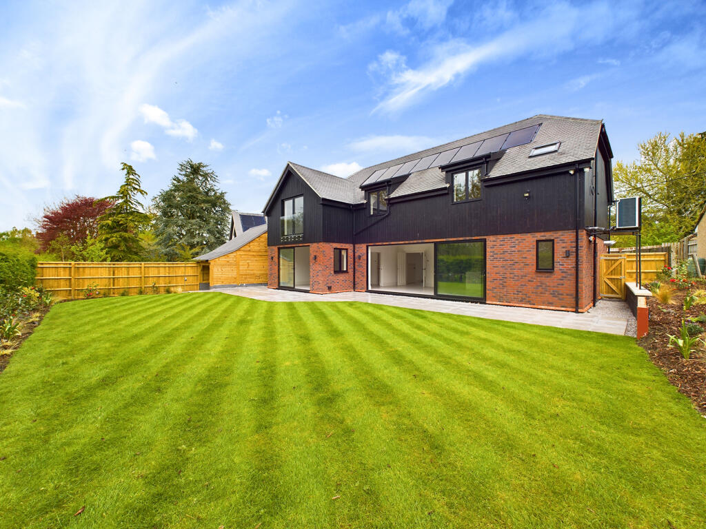 Main image of property: Verge House, Cat Lane, Stadhampton, Oxford, Oxfordshire, OX44 7UN