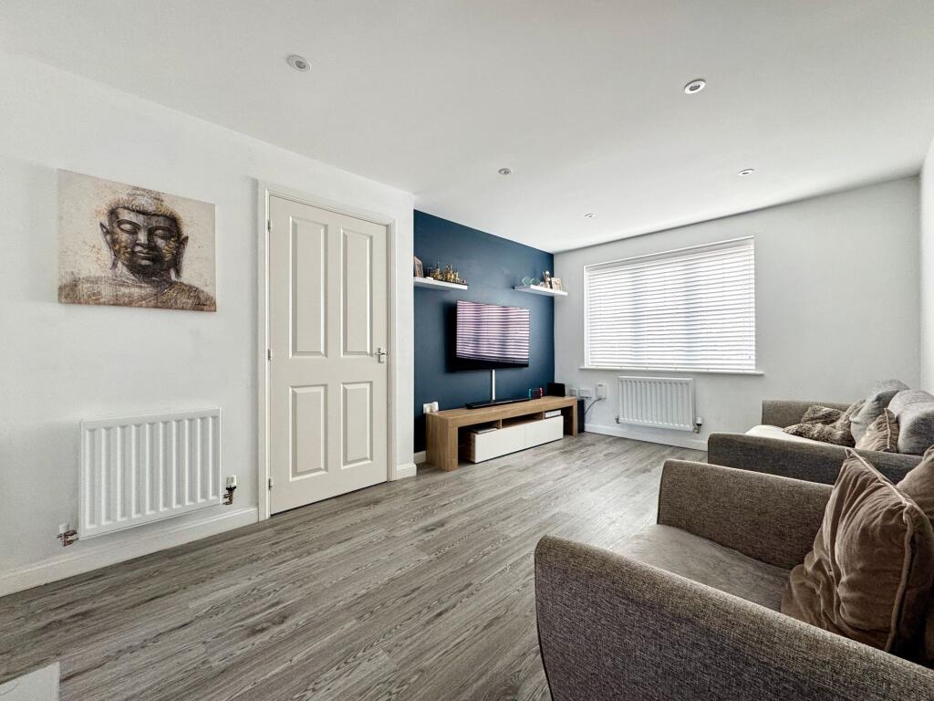 House in Wantage, Charlton - View 4