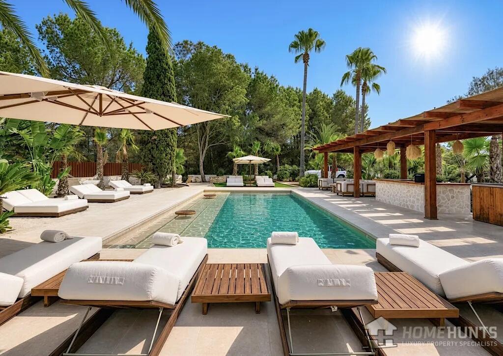 Main image of property: Balearic Islands, Ibiza, Cala Llonga