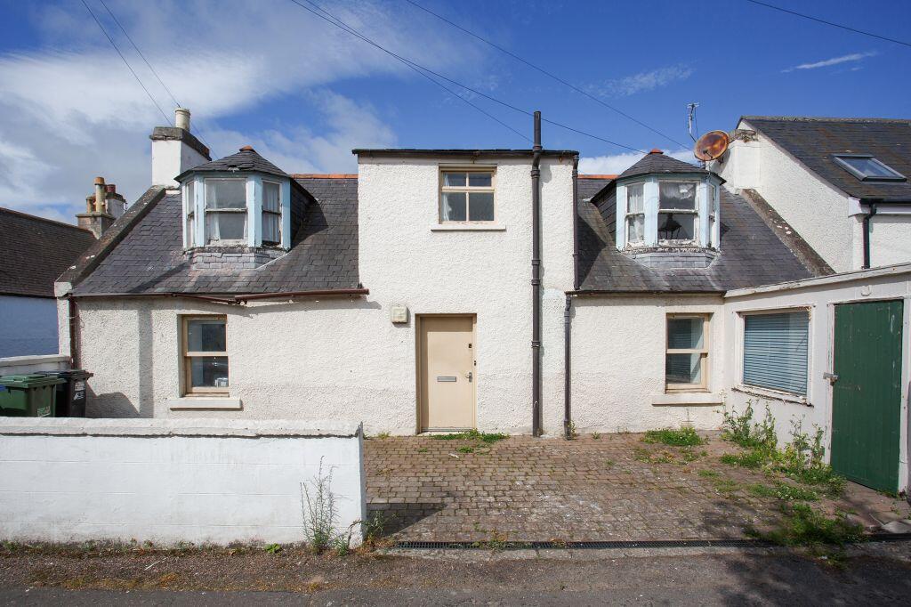 Main image of property: 28 Society Street, Nairn, Inverness, IV12 4PF
