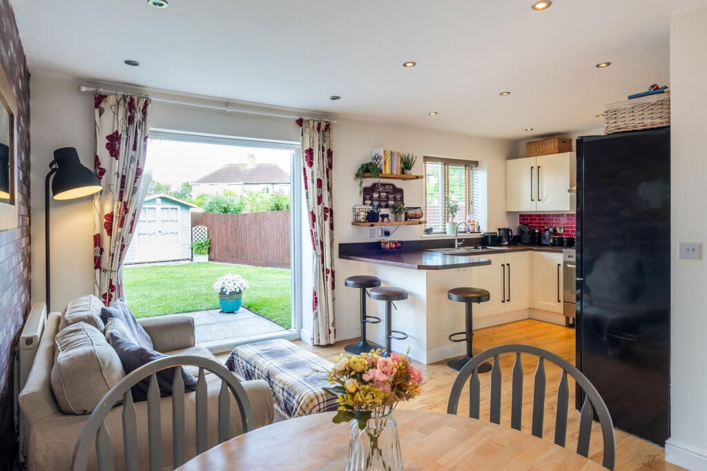 Bley Avenue, East Leake photo 2