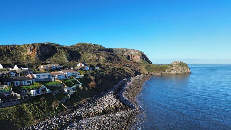 Penrhyn Beach East, Penrhyn Bay photo 2