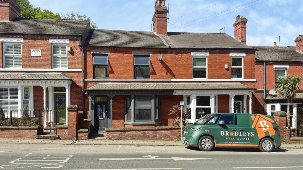 Main image of property: Mill Hill Road, Pontefract, Wakefield