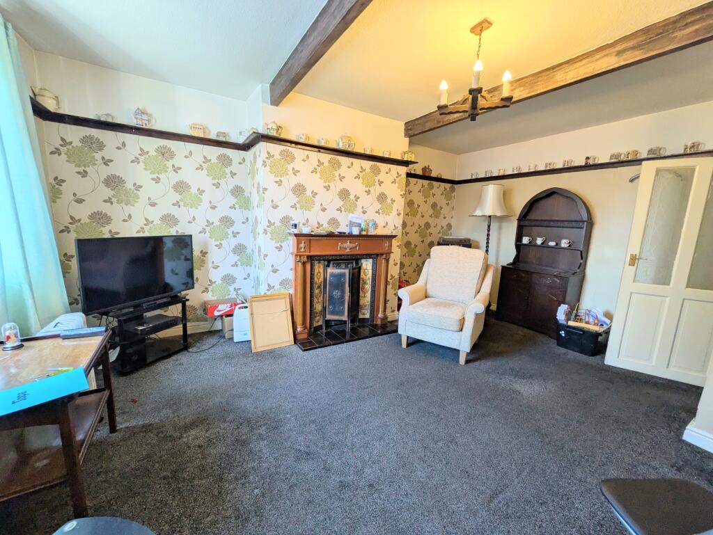 House in Bradford, Trident - View 5