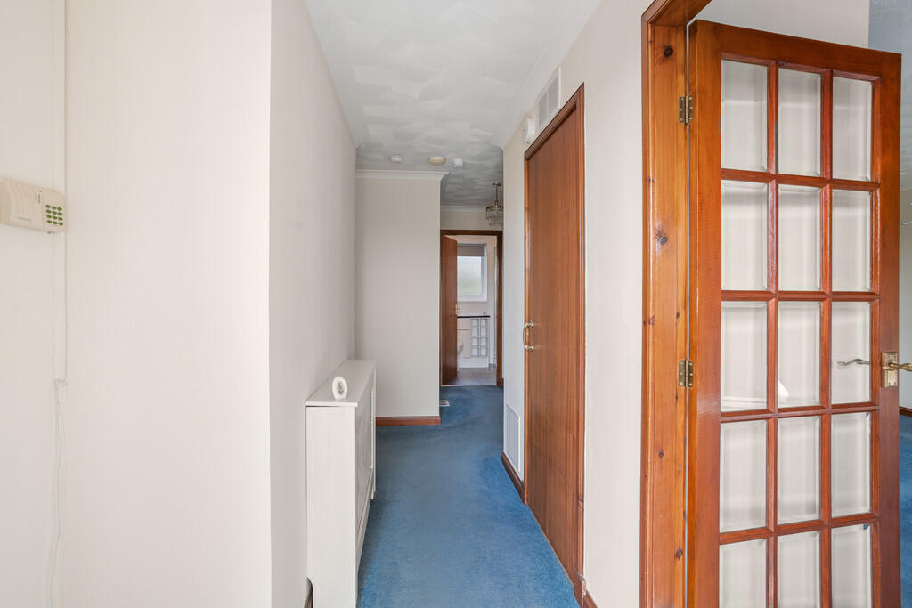House in Edinburgh, West Lothian - View 5