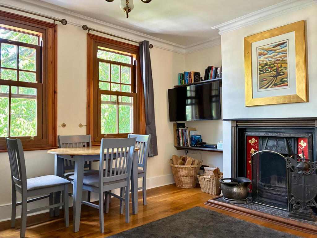 Main image of property: Leatherhead