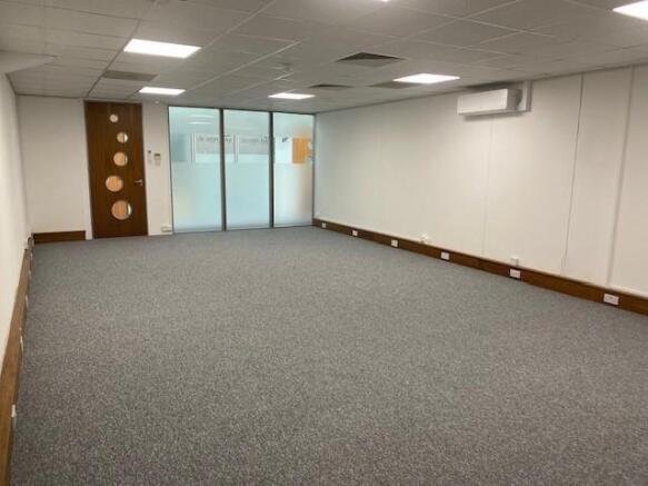 Suite 12  Pic 1 (002)