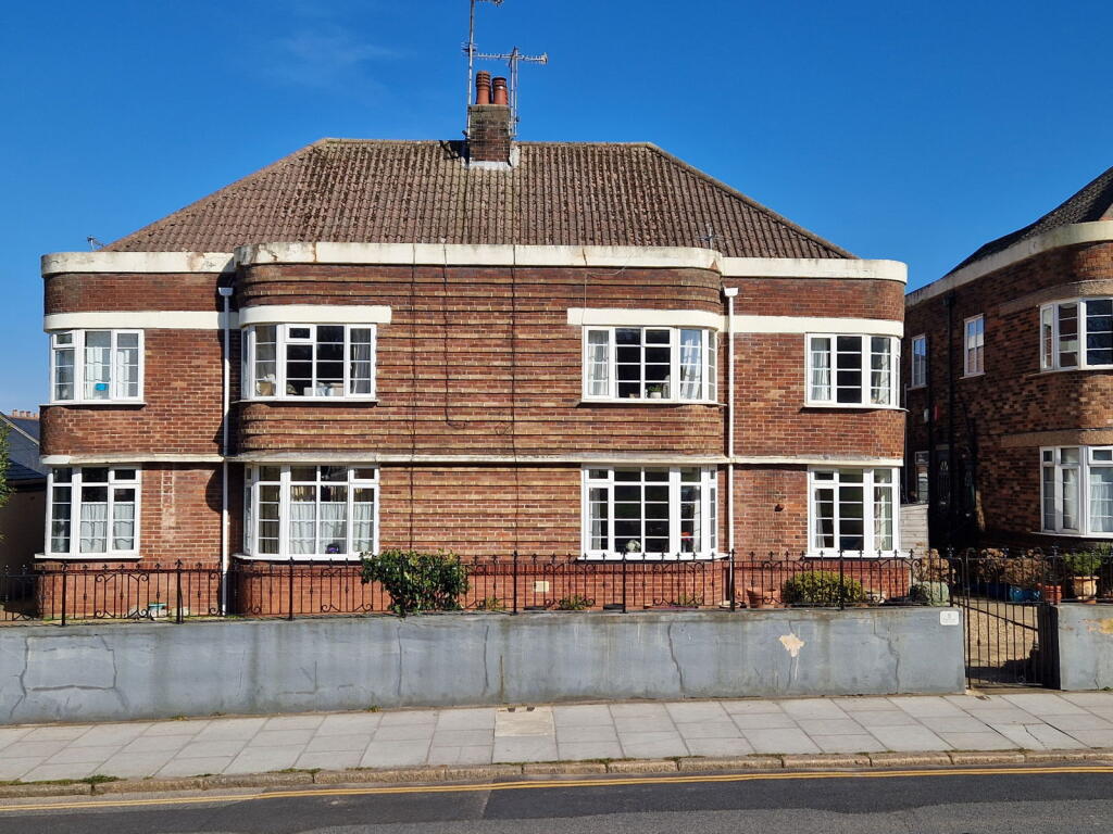 Main image of property: Rolle Road, Exmouth EX8 2AA