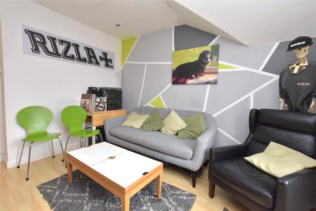 Main image of property: Delph Court, Leeds, West Yorkshire
